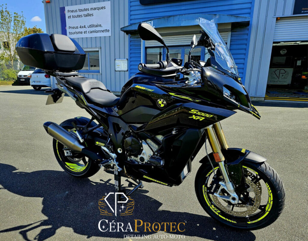 detailing-moto-céraprotec-avrillé-nettoyage